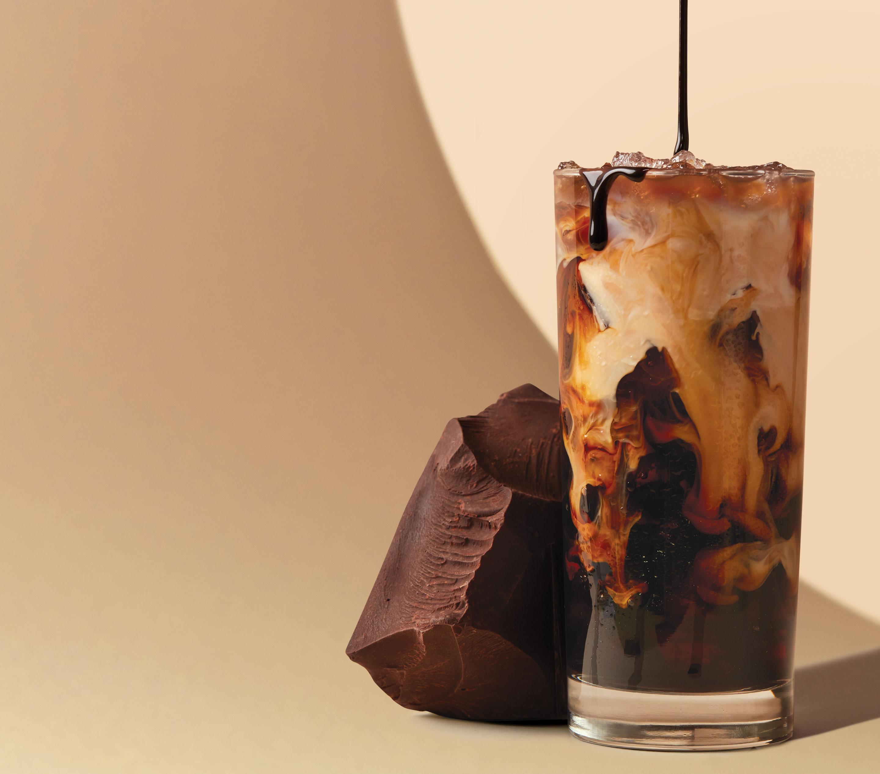 Midnight Mocha Cold Brew Latte & Nitro Cold Brew Latte Midnight Mocha Cold Brew Latte & Nitro Cold Brew Latte